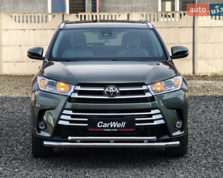 Зеленый Тойота Хайлендер, объемом двигателя 3.5 л и пробегом 123 тыс. км за 27999 $, фото 2 на Automoto.ua