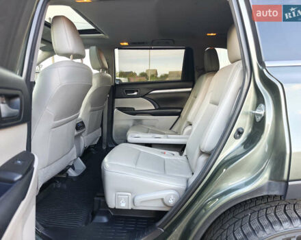 Зеленый Тойота Хайлендер, объемом двигателя 3.5 л и пробегом 123 тыс. км за 27999 $, фото 51 на Automoto.ua