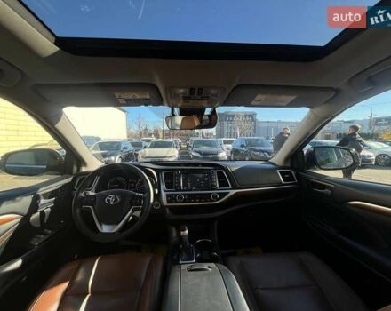 Зеленый Тойота Хайлендер, объемом двигателя 3.46 л и пробегом 46 тыс. км за 37000 $, фото 19 на Automoto.ua