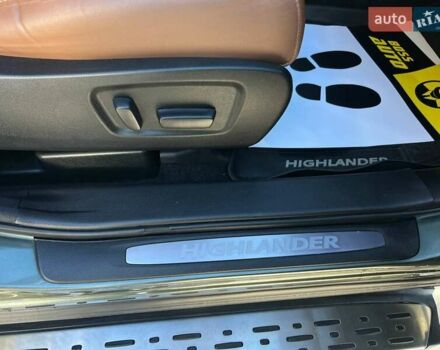 Зеленый Тойота Хайлендер, объемом двигателя 3.46 л и пробегом 46 тыс. км за 37000 $, фото 13 на Automoto.ua