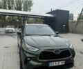 Зелений Тойота Хайлендер, об'ємом двигуна 2.49 л та пробігом 39 тис. км за 63000 $, фото 2 на Automoto.ua