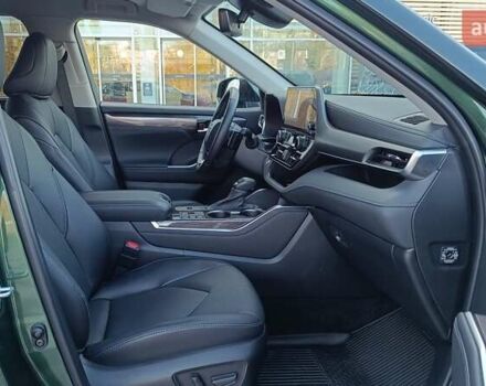 Зеленый Тойота Хайлендер, объемом двигателя 2.49 л и пробегом 4 тыс. км за 61192 $, фото 5 на Automoto.ua