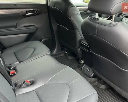 Зеленый Тойота Хайлендер, объемом двигателя 2.49 л и пробегом 2 тыс. км за 62700 $, фото 6 на Automoto.ua