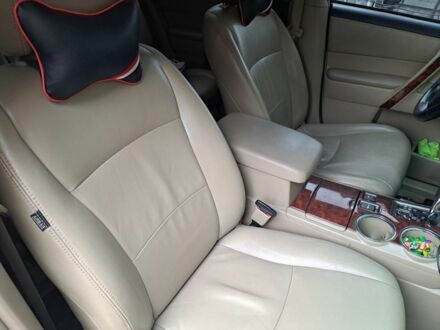 Зеленый Тойота Хайлендер, объемом двигателя 3.5 л и пробегом 185 тыс. км за 14500 $, фото 1 на Automoto.ua