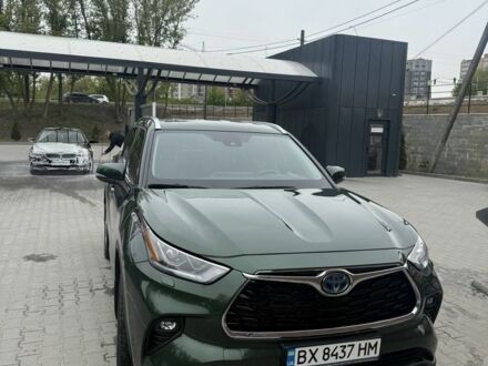 Тойота Хайлендер 2022 в Хмельницком на Automoto.ua Зеленый Тойота Хайлендер, объемом двигателя 2.5 л и пробегом 39 тыс. км за 63000 $, фото 1 на Automoto.ua