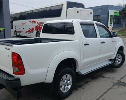 Білий Тойота Хайлюкс, об'ємом двигуна 2.5 л та пробігом 231 тис. км за 17500 $, фото 23 на Automoto.ua