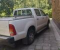 Білий Тойота Хайлюкс, об'ємом двигуна 2.5 л та пробігом 149 тис. км за 16500 $, фото 4 на Automoto.ua