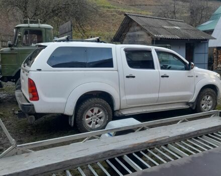 Белый Тойота Хайлюкс, объемом двигателя 2.5 л и пробегом 231 тыс. км за 16700 $, фото 4 на Automoto.ua
