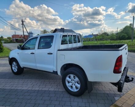 Белый Тойота Хайлюкс, объемом двигателя 2.5 л и пробегом 166 тыс. км за 8100 $, фото 6 на Automoto.ua