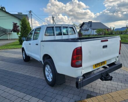 Белый Тойота Хайлюкс, объемом двигателя 2.5 л и пробегом 166 тыс. км за 8100 $, фото 7 на Automoto.ua