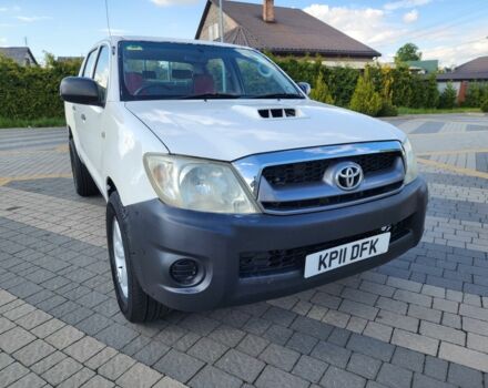 Белый Тойота Хайлюкс, объемом двигателя 2.5 л и пробегом 166 тыс. км за 8100 $, фото 3 на Automoto.ua