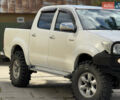 Белый Тойота Хайлюкс, объемом двигателя 2.49 л и пробегом 370 тыс. км за 17000 $, фото 11 на Automoto.ua