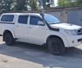 Білий Тойота Хайлюкс, об'ємом двигуна 2.5 л та пробігом 185 тис. км за 20000 $, фото 5 на Automoto.ua