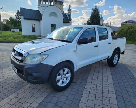 Белый Тойота Хайлюкс, объемом двигателя 2.5 л и пробегом 166 тыс. км за 8100 $, фото 5 на Automoto.ua