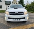 Білий Тойота Хайлюкс, об'ємом двигуна 2.5 л та пробігом 158 тис. км за 9897 $, фото 3 на Automoto.ua