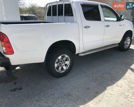 Белый Тойота Хайлюкс, объемом двигателя 2.5 л и пробегом 310 тыс. км за 18900 $, фото 32 на Automoto.ua