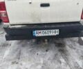Белый Тойота Хайлюкс, объемом двигателя 2.49 л и пробегом 240 тыс. км за 20000 $, фото 1 на Automoto.ua