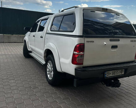 Белый Тойота Хайлюкс, объемом двигателя 2.98 л и пробегом 299 тыс. км за 20500 $, фото 7 на Automoto.ua