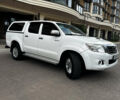 Белый Тойота Хайлюкс, объемом двигателя 2.98 л и пробегом 299 тыс. км за 20500 $, фото 2 на Automoto.ua