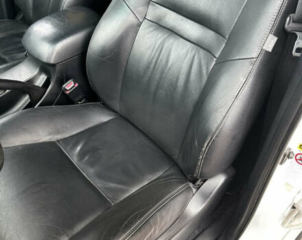 Белый Тойота Хайлюкс, объемом двигателя 2.98 л и пробегом 299 тыс. км за 20500 $, фото 11 на Automoto.ua