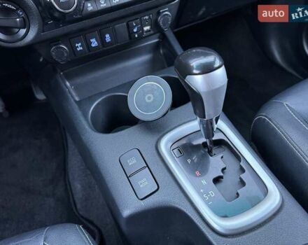 Тойота Хайлюкс 2016 в Сарнах на Automoto.ua Белый Тойота Хайлюкс, объемом двигателя 2.8 л и пробегом 174 тыс. км за 31900 $, фото 57 на Automoto.ua