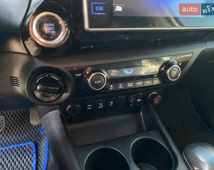 Білий Тойота Хайлюкс, об'ємом двигуна 2.76 л та пробігом 151 тис. км за 28800 $, фото 16 на Automoto.ua