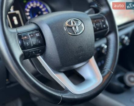 Тойота Хайлюкс 2016 в Сарнах на Automoto.ua Белый Тойота Хайлюкс, объемом двигателя 2.8 л и пробегом 174 тыс. км за 31900 $, фото 38 на Automoto.ua