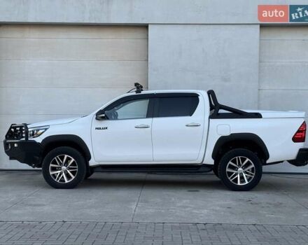 Тойота Хайлюкс 2016 в Сарнах на Automoto.ua Белый Тойота Хайлюкс, объемом двигателя 2.8 л и пробегом 174 тыс. км за 31900 $, фото 22 на Automoto.ua