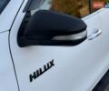 Тойота Хайлюкс 2016 в Сарнах на Automoto.ua Белый Тойота Хайлюкс, объемом двигателя 2.8 л и пробегом 174 тыс. км за 31900 $, фото 40 на Automoto.ua