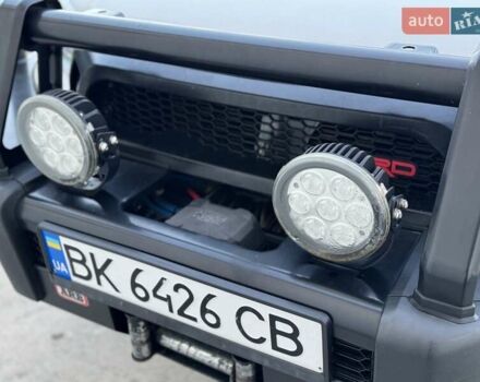 Тойота Хайлюкс 2016 в Сарнах на Automoto.ua Белый Тойота Хайлюкс, объемом двигателя 2.8 л и пробегом 174 тыс. км за 31900 $, фото 30 на Automoto.ua