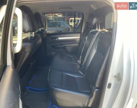 Білий Тойота Хайлюкс, об'ємом двигуна 2.76 л та пробігом 151 тис. км за 28800 $, фото 20 на Automoto.ua