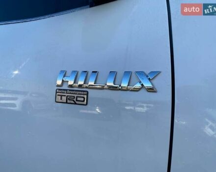 Білий Тойота Хайлюкс, об'ємом двигуна 2.76 л та пробігом 151 тис. км за 28800 $, фото 8 на Automoto.ua