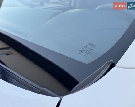 Тойота Хайлюкс 2016 в Сарнах на Automoto.ua Белый Тойота Хайлюкс, объемом двигателя 2.8 л и пробегом 174 тыс. км за 31900 $, фото 39 на Automoto.ua