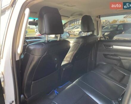 Білий Тойота Хайлюкс, об'ємом двигуна 2.76 л та пробігом 151 тис. км за 28800 $, фото 21 на Automoto.ua