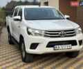 Белый Тойота Хайлюкс, объемом двигателя 2.4 л и пробегом 209 тыс. км за 20500 $, фото 3 на Automoto.ua