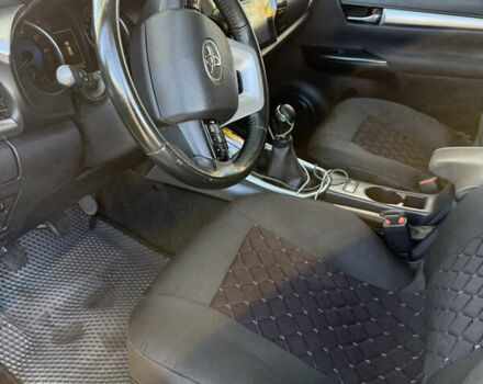 Білий Тойота Хайлюкс, об'ємом двигуна 2.39 л та пробігом 197 тис. км за 25500 $, фото 10 на Automoto.ua