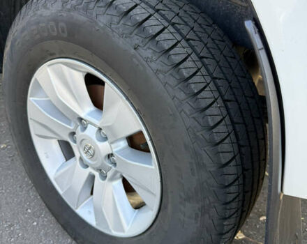 Білий Тойота Хайлюкс, об'ємом двигуна 2.39 л та пробігом 197 тис. км за 25500 $, фото 19 на Automoto.ua