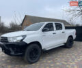 Білий Тойота Хайлюкс, об'ємом двигуна 2.4 л та пробігом 259 тис. км за 20500 $, фото 1 на Automoto.ua