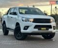 Білий Тойота Хайлюкс, об'ємом двигуна 2.8 л та пробігом 250 тис. км за 29950 $, фото 4 на Automoto.ua