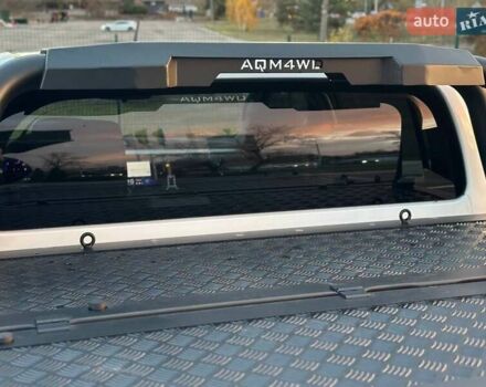 Білий Тойота Хайлюкс, об'ємом двигуна 2.8 л та пробігом 250 тис. км за 29950 $, фото 42 на Automoto.ua