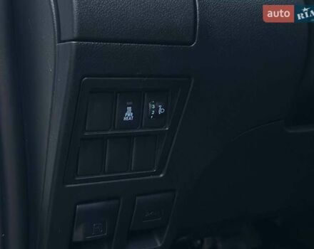 Білий Тойота Хайлюкс, об'ємом двигуна 2.8 л та пробігом 250 тис. км за 29950 $, фото 26 на Automoto.ua