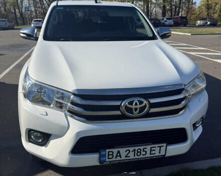 Білий Тойота Хайлюкс, об'ємом двигуна 2.39 л та пробігом 197 тис. км за 25500 $, фото 1 на Automoto.ua