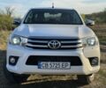 Белый Тойота Хайлюкс, объемом двигателя 2.4 л и пробегом 350 тыс. км за 20500 $, фото 2 на Automoto.ua