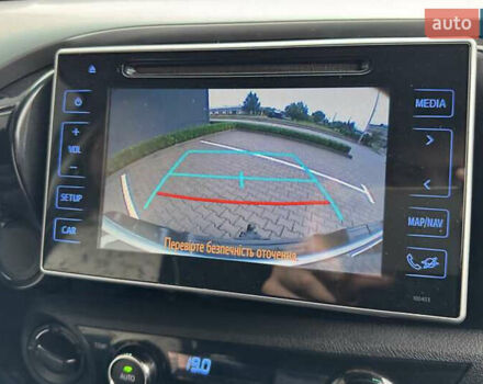 Белый Тойота Хайлюкс, объемом двигателя 2.39 л и пробегом 165 тыс. км за 32500 $, фото 6 на Automoto.ua