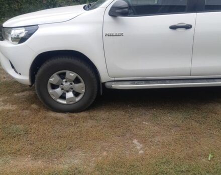 Тойота Хайлюкс 2019 в Черкассах на Automoto.ua Белый Тойота Хайлюкс, объемом двигателя 0 л и пробегом 95 тыс. км за 31000 $, фото 1 на Automoto.ua