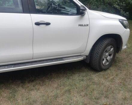 Тойота Хайлюкс 2019 в Черкассах на Automoto.ua Белый Тойота Хайлюкс, объемом двигателя 0 л и пробегом 95 тыс. км за 31000 $, фото 3 на Automoto.ua