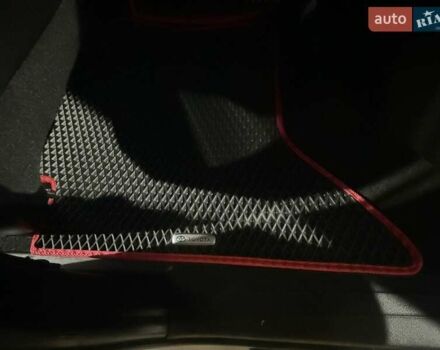 Белый Тойота Хайлюкс, объемом двигателя 2.39 л и пробегом 176 тыс. км за 33500 $, фото 7 на Automoto.ua