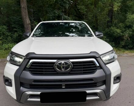 Белый Тойота Хайлюкс, объемом двигателя 2.8 л и пробегом 33 тыс. км за 13000 $, фото 2 на Automoto.ua