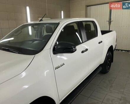 Белый Тойота Хайлюкс, объемом двигателя 2.4 л и пробегом 16 тыс. км за 40777 $, фото 9 на Automoto.ua