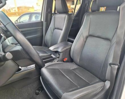 Белый Тойота Хайлюкс, объемом двигателя 2.8 л и пробегом 29 тыс. км за 28000 $, фото 7 на Automoto.ua